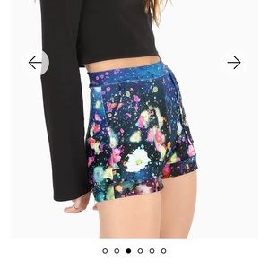 DREAMING IN TWILIGHT WATERCOLOURS CUFFED SHORTS